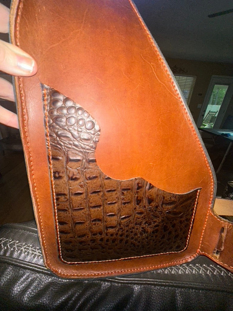 Appalachian Sling Bag - Unisexy Leather Crossbody with Adjustable Strap