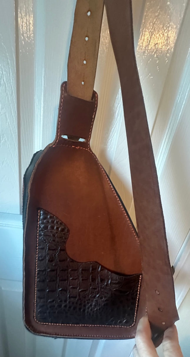 Appalachian Sling Bag - Unisexy Leather Crossbody with Adjustable Strap